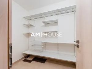 Pronájem bytu 2+kk, Praha - Žižkov, Olšanská, 62 m2