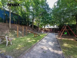 Prodej bytu 1+kk, Praha - Zbraslav, Sulova, 49 m2