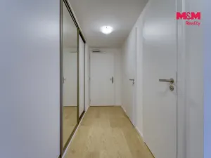 Pronájem bytu 2+kk, Praha, Hábova, 56 m2