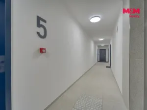Pronájem bytu 2+kk, Praha, Hábova, 56 m2