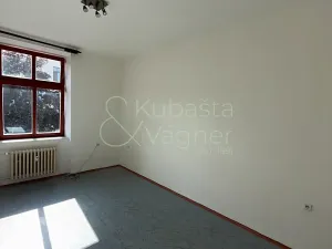 Pronájem bytu 2+1, Chrudim, Tyršovo náměstí, 52 m2
