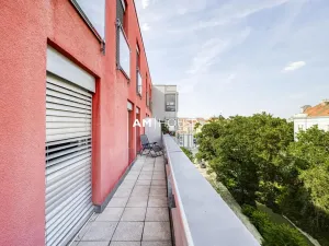 Pronájem bytu 3+kk, Praha - Michle, U michelského mlýna, 137 m2