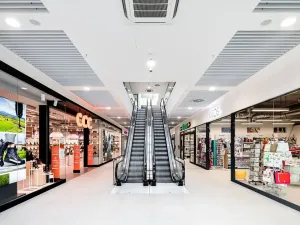 Pronájem obchodního prostoru, Vsetín, 41 m2