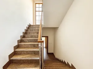 Pronájem vily, Praha - Břevnov, 316 m2