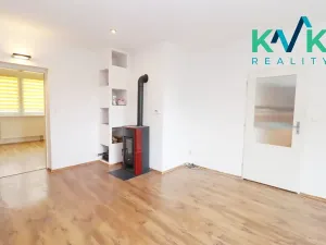Pronájem bytu 2+1, Božičany, 48 m2