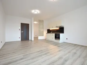 Pronájem bytu 2+kk, Humpolec, Horní náměstí, 43 m2