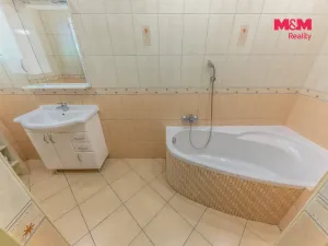 Prodej rodinného domu, Desná - Desná I, Zásnubní, 450 m2