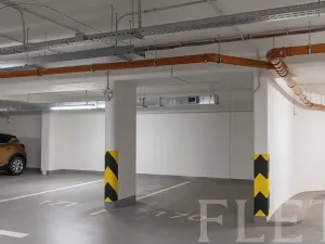 Pronájem bytu 1+kk, Praha - Hloubětín, Poděbradská, 33 m2