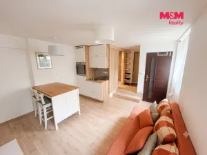 Pronájem bytu 1+kk, Olomouc - Nové Sady, Valdenská, 30 m2