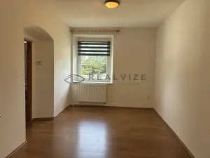 Pronájem bytu 3+1, České Budějovice, V Oblouku, 80 m2