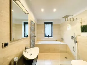 Pronájem bytu 3+kk, Praha - Podolí, Jeremenkova, 100 m2