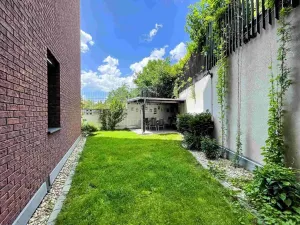 Pronájem bytu 3+kk, Praha - Podolí, Jeremenkova, 100 m2