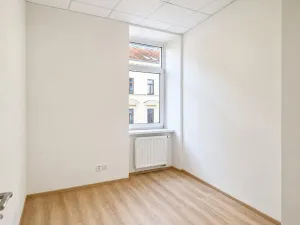 Pronájem bytu 2+kk, Brno, Kounicova, 37 m2