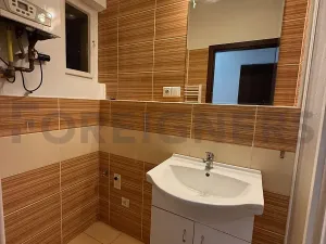 Pronájem bytu 2+1, Hradec Králové, Habrmanova, 59 m2