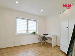 Prodej rodinného domu, Valy, Pod Lesem, 114 m2