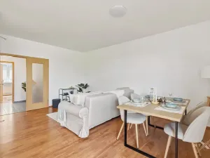 Prodej bytu 2+kk, Měšice, Habrová, 61 m2