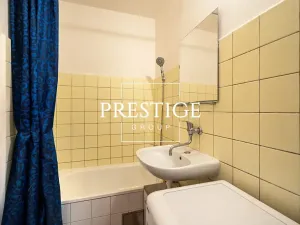Pronájem bytu 2+kk, Praha - Kobylisy, Frýdlantská, 45 m2