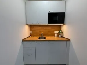 Pronájem kanceláře, Brno, Cimburkova, 182 m2