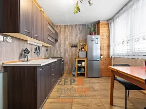 Prodej bytu 3+1, Kolín, Žižkova, 77 m2