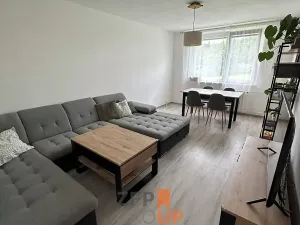 Prodej bytu 3+1, Rožnov pod Radhoštěm, Kulturní, 72 m2
