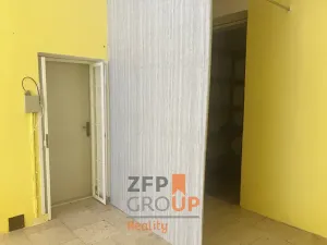 Pronájem obchodního prostoru, Moravské Budějovice, nám. ČSA, 47 m2