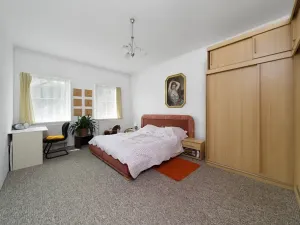 Prodej rodinného domu, Čmelíny, 450 m2