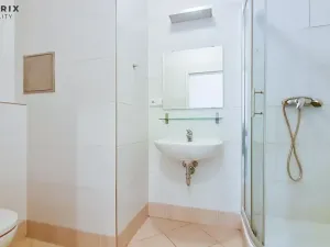 Pronájem bytu 1+kk, Praha - Horní Měcholupy, Hornoměcholupská, 42 m2
