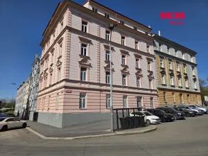 Prodej obchodního prostoru, Praha - Libeň, Pod Labuťkou, 83 m2