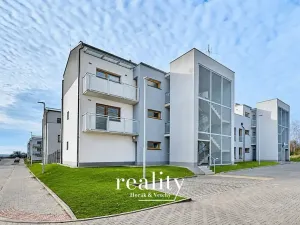 Pronájem bytu 1+kk, Znojmo, Třešňová, 22 m2