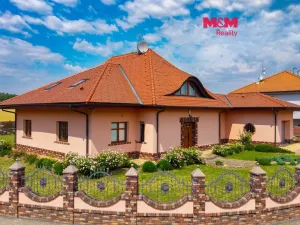 Prodej rodinného domu, Horoměřice, Akátová, 393 m2