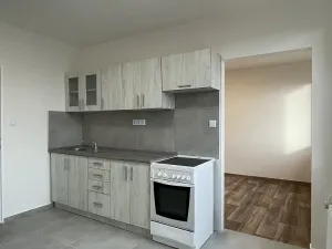 Pronájem bytu 1+1, Slaný, Bezručova, 33 m2