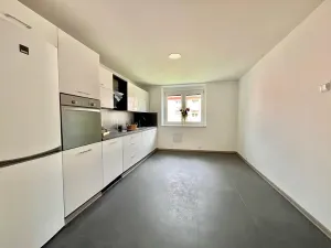 Pronájem bytu 2+kk, Ostrava, Baranovova, 49 m2