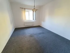 Pronájem bytu 1+1, Povrly, Mírová, 38 m2