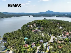 Prodej komerční nemovitosti, Doksy, 1850 m2