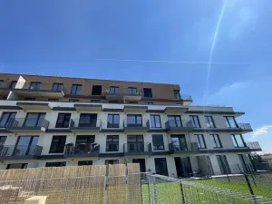 Pronájem bytu 3+kk, Praha - Řeporyje, Haenkeho, 80 m2