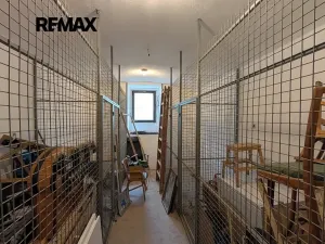 Prodej - jiné, Praha - Žižkov, Seifertova, 30 m2