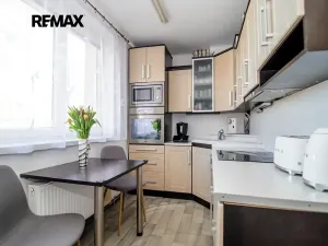 Prodej bytu 3+1, Křenov, 63 m2