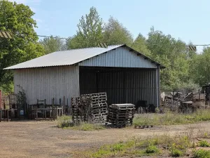 Dražba skladu, Kadaň, 11945 m2
