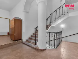Prodej rodinného domu, Jičín - Staré Město, Valdštejnovo náměstí, 917 m2