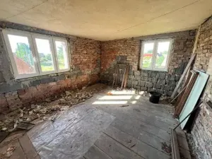 Prodej zemědělské usedlosti, Radim, 280 m2