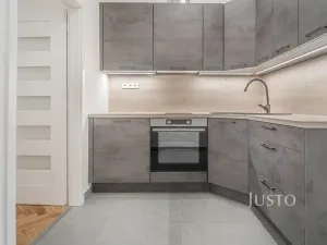 Pronájem bytu 1+1, Praha - Žižkov, Krásova, 32 m2