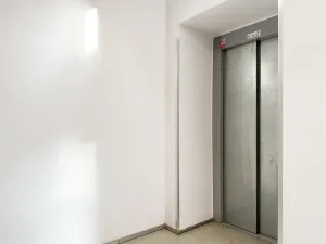 Pronájem bytu 2+kk, Praha - Libeň, Novákových, 41 m2