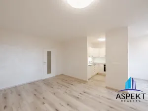Pronájem bytu 1+kk, Praha - Stodůlky, Volutová, 52 m2