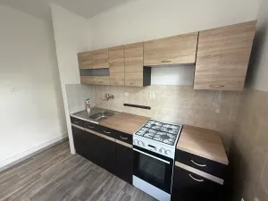 Pronájem bytu 2+1, Jeseník, Školní, 55 m2