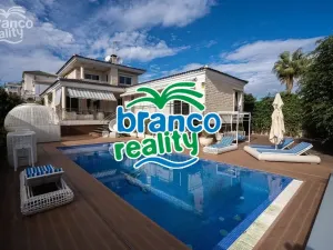 Prodej rodinného domu, La Mata, Alicante, Španělsko, 370 m2