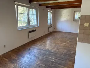 Pronájem rodinného domu, Jesenice, 75 m2