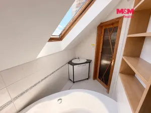 Prodej obchodního prostoru, Klenovice, 851 m2
