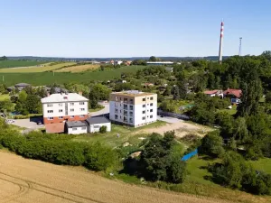 Pronájem bytu 1+kk, Holice, 46 m2