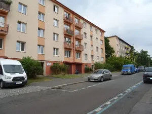 Pronájem bytu 1+1, Praha, Na vrcholu, 35 m2
