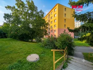 Prodej bytu 1+1, Chomutov, Borová, 35 m2
